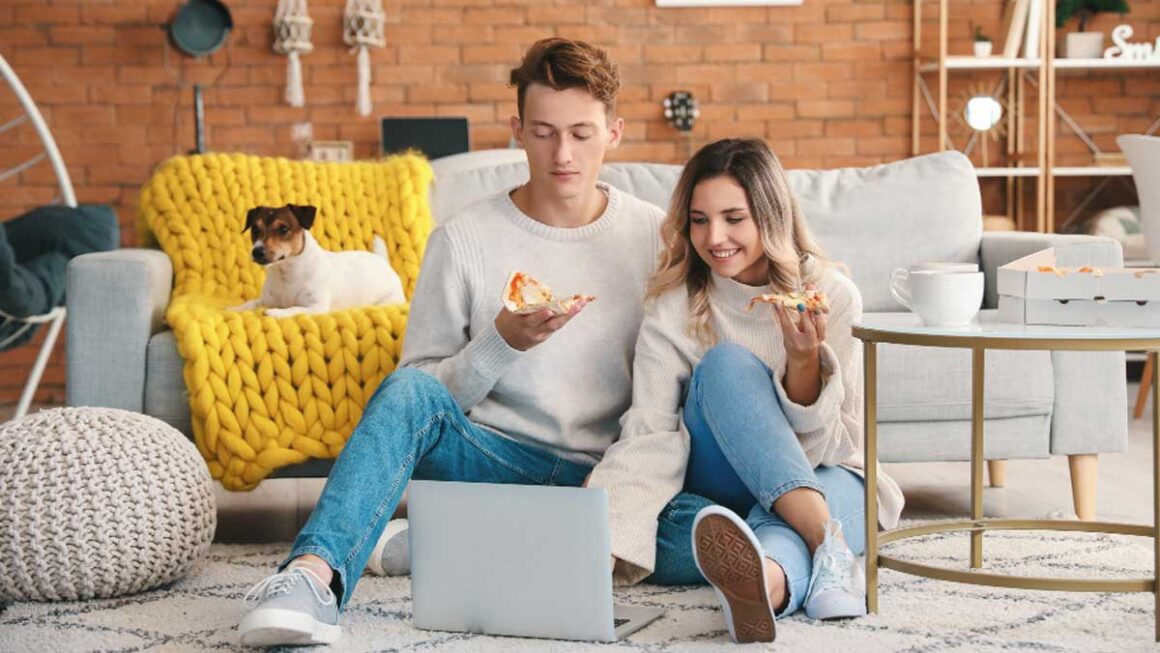 Surviving the ‘Proper’ Desi Family Dinner: A Sarcastic Guide